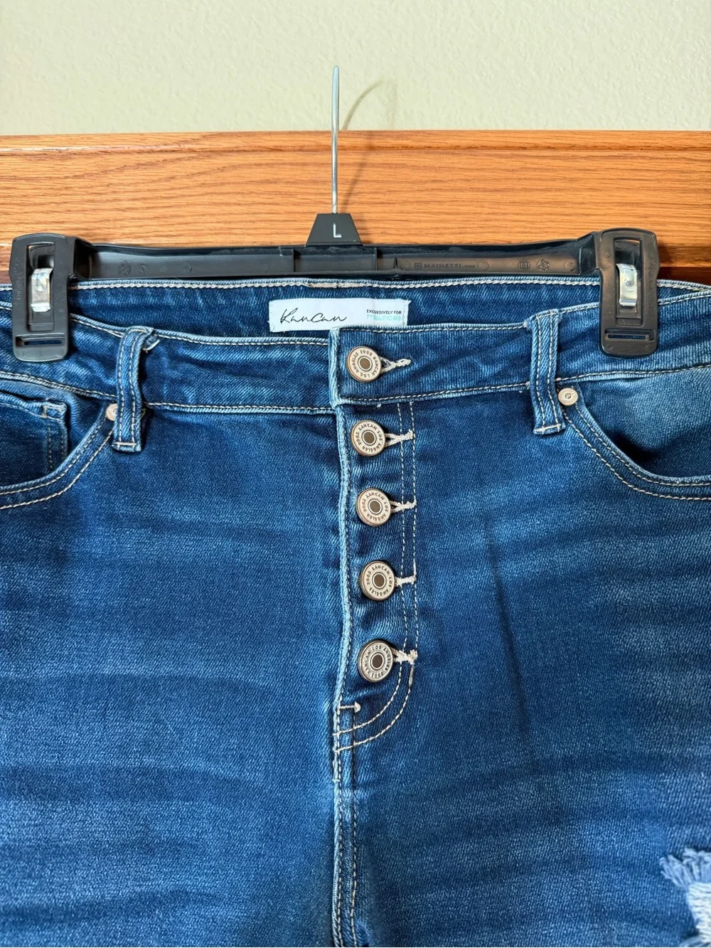 KanCan Women's Dark Blue Distressed Skinny Jeans with Button-Fly size 31